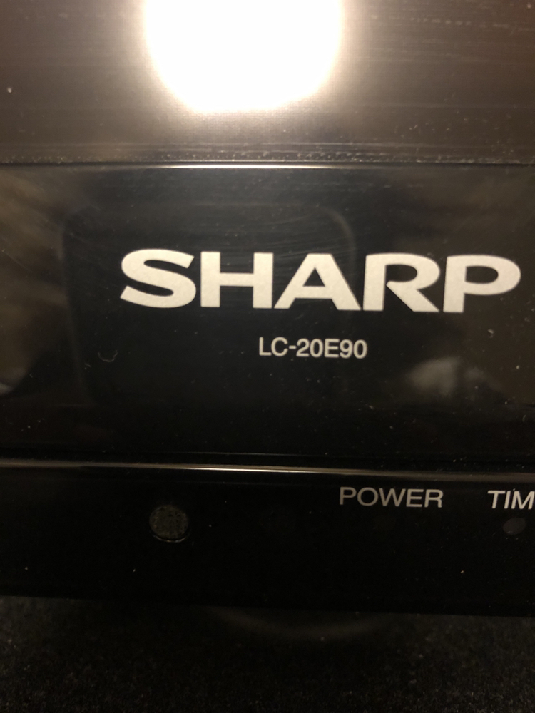 SHARP AQUOS 20インチテレビの写真2枚目