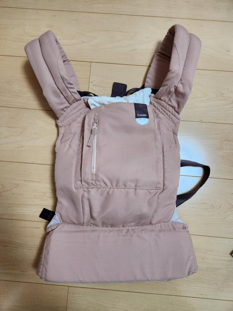 Combiジョイン抱っこひも+インファントシート