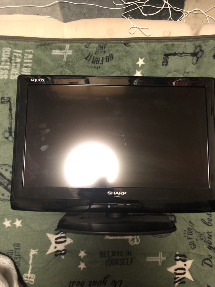 SHARP AQUOS 20インチテレビ