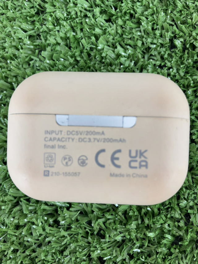 【ジャンク品】 ワイヤレスイヤホンケース