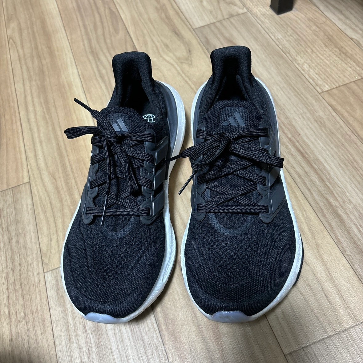 Adidas ウルトラブーストライト M ULTRABOOST LIGHT Mの写真3枚目