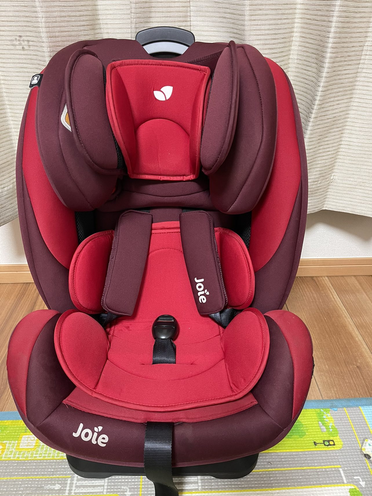 美品 Joie(ジョイー) チャイルドシート 新生児〜の写真2枚目
