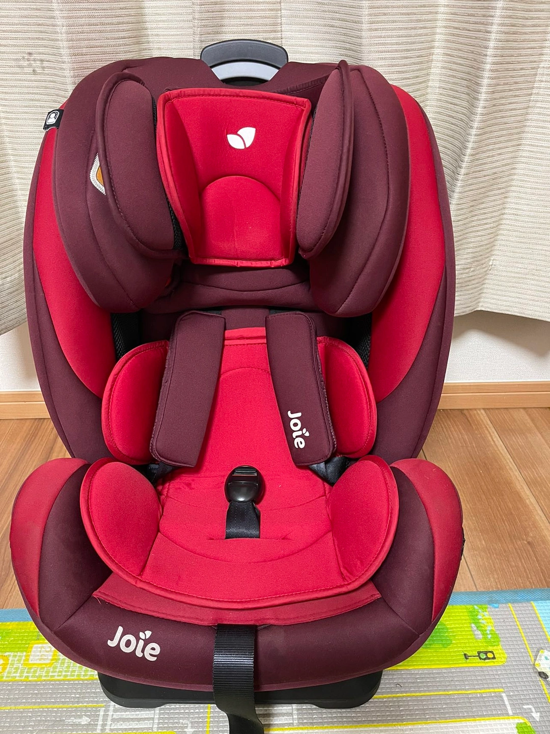 美品 Joie(ジョイー) チャイルドシート 新生児〜の写真2枚目