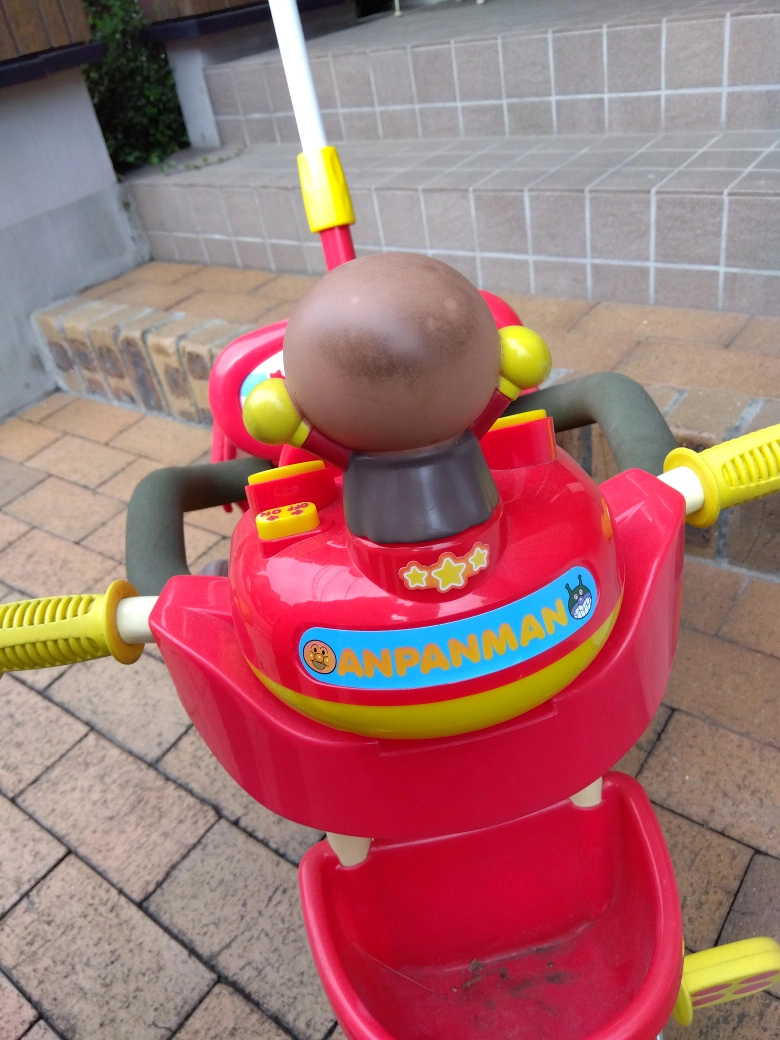 アンパンマンの三輪車の写真3枚目