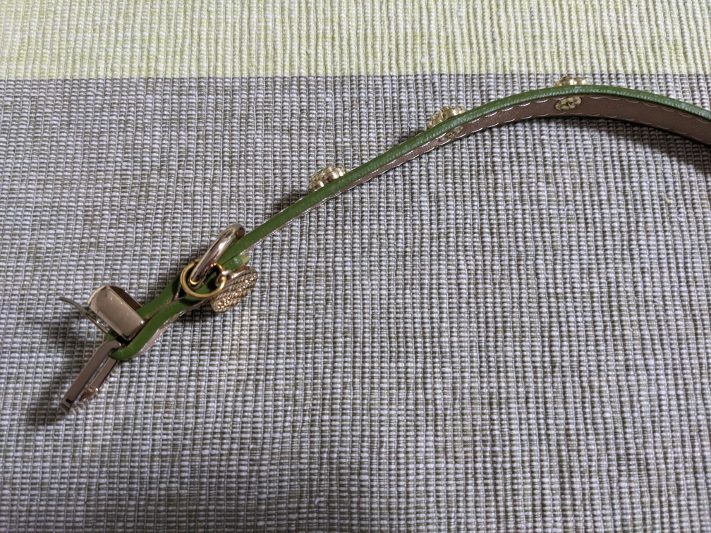 犬 首輪 本革 サイズS 首回り23〜28cm ほぼ未使用の写真4枚目