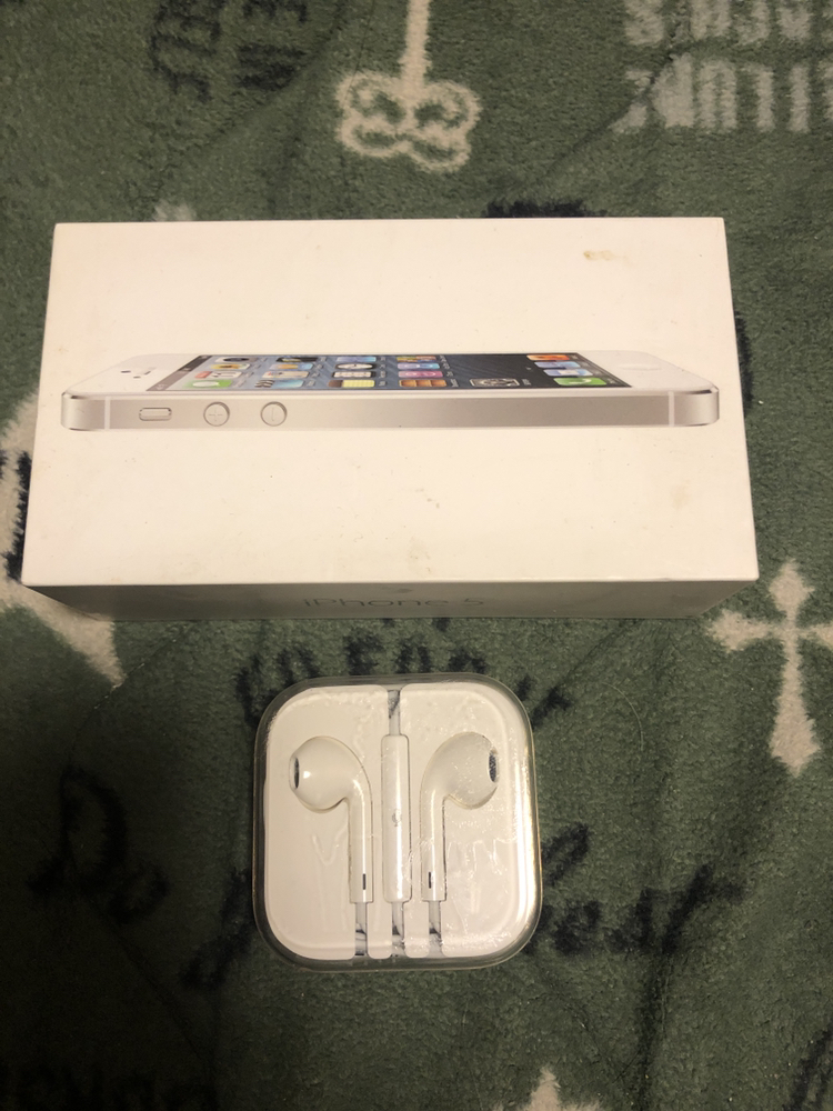 iPhone純正イヤホン