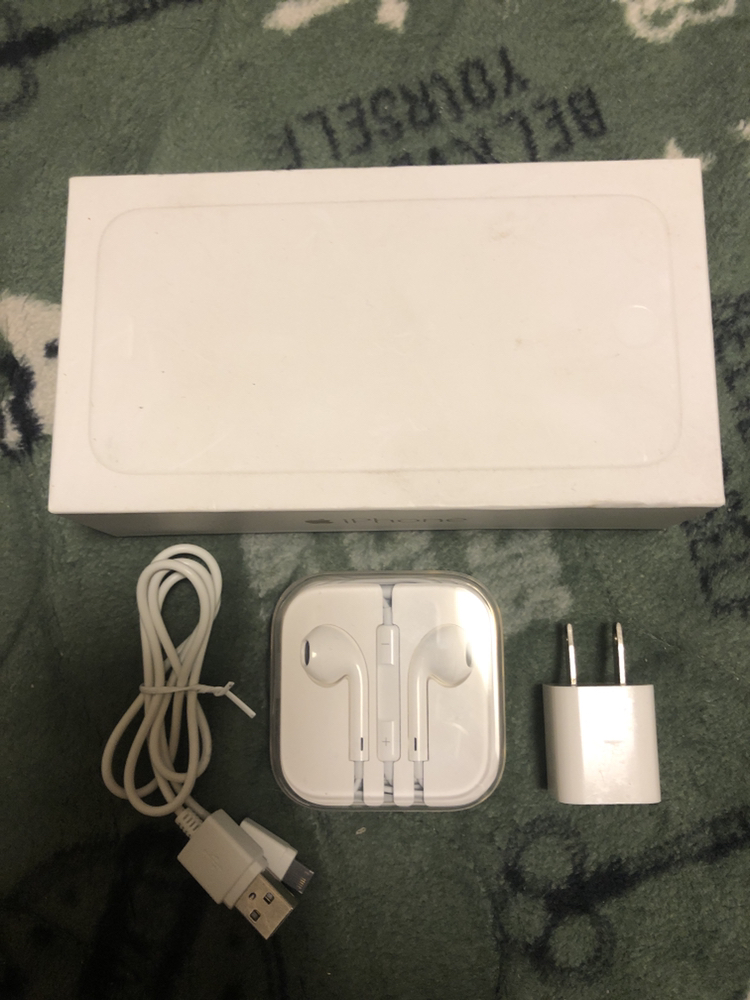 iPhone純正イヤホン