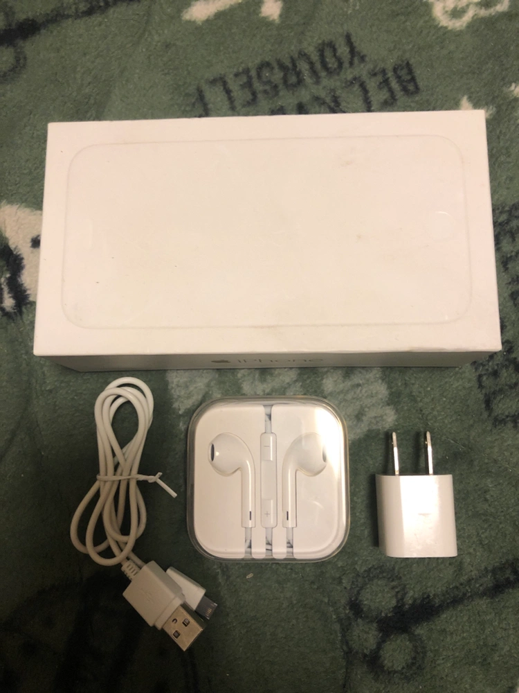 iPhone純正イヤホン