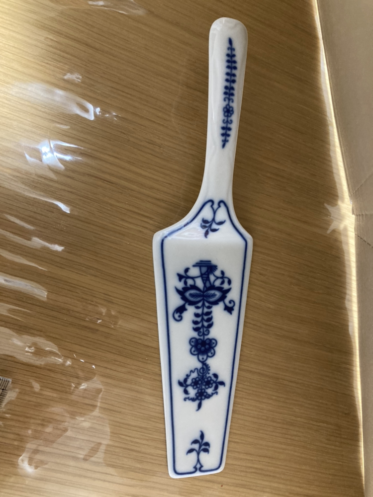 陶器　ケーキサーバー