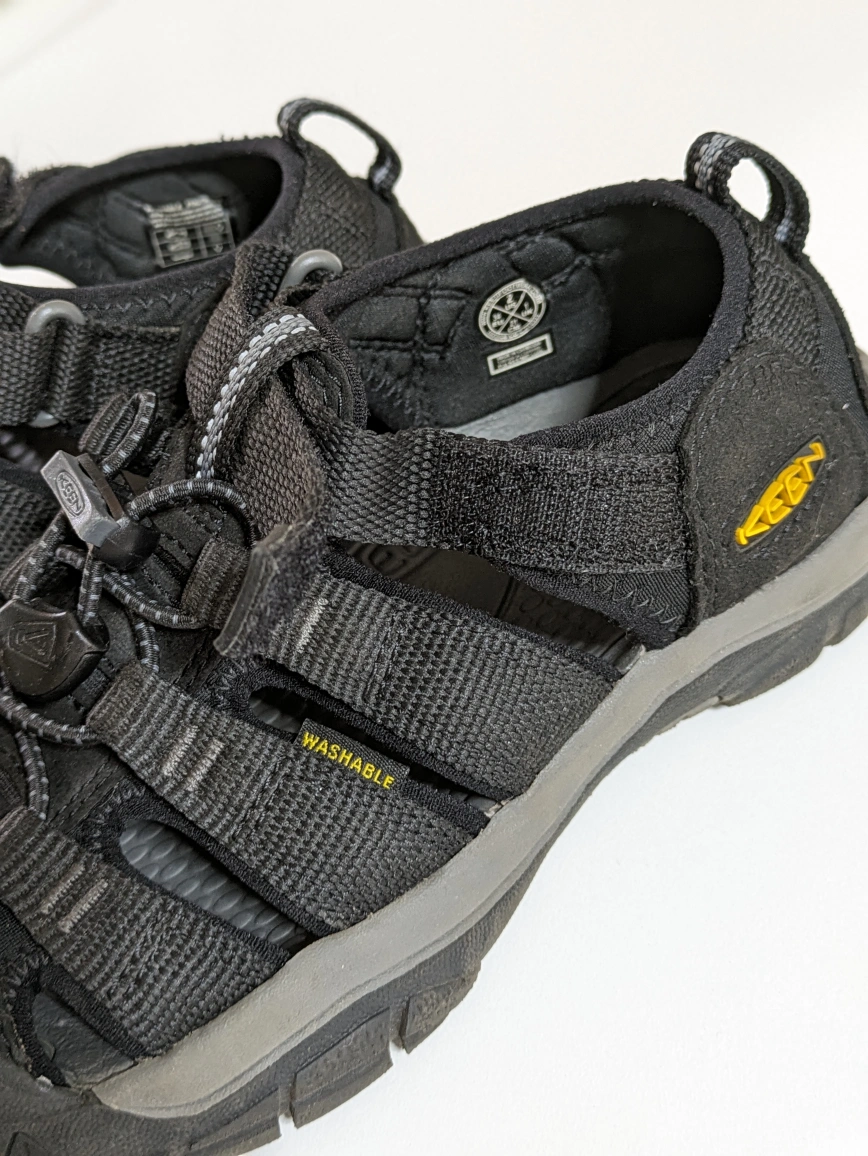 21cm KEEN ニューポートエイチツーサンダルの写真4枚目