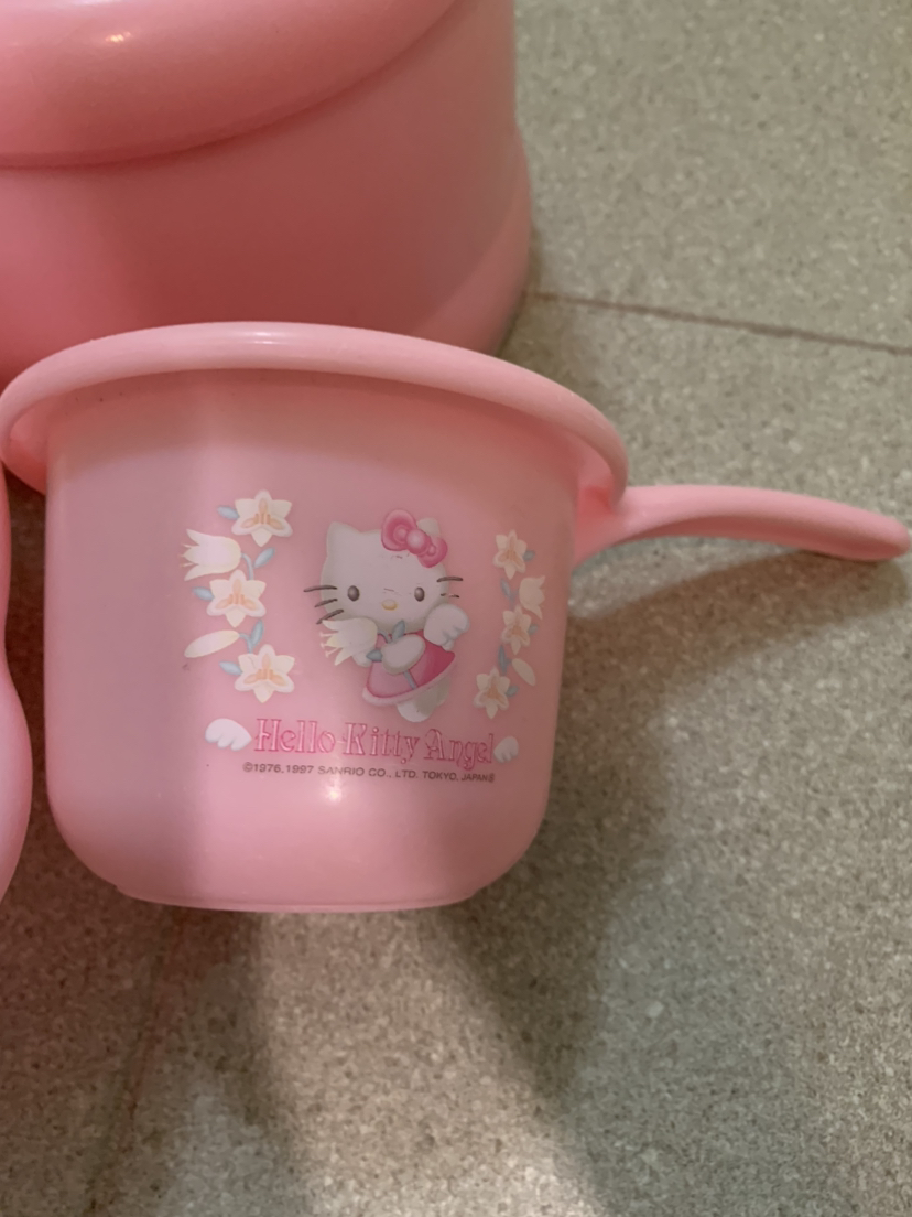 ハローキティ子供用お風呂セットの写真4枚目