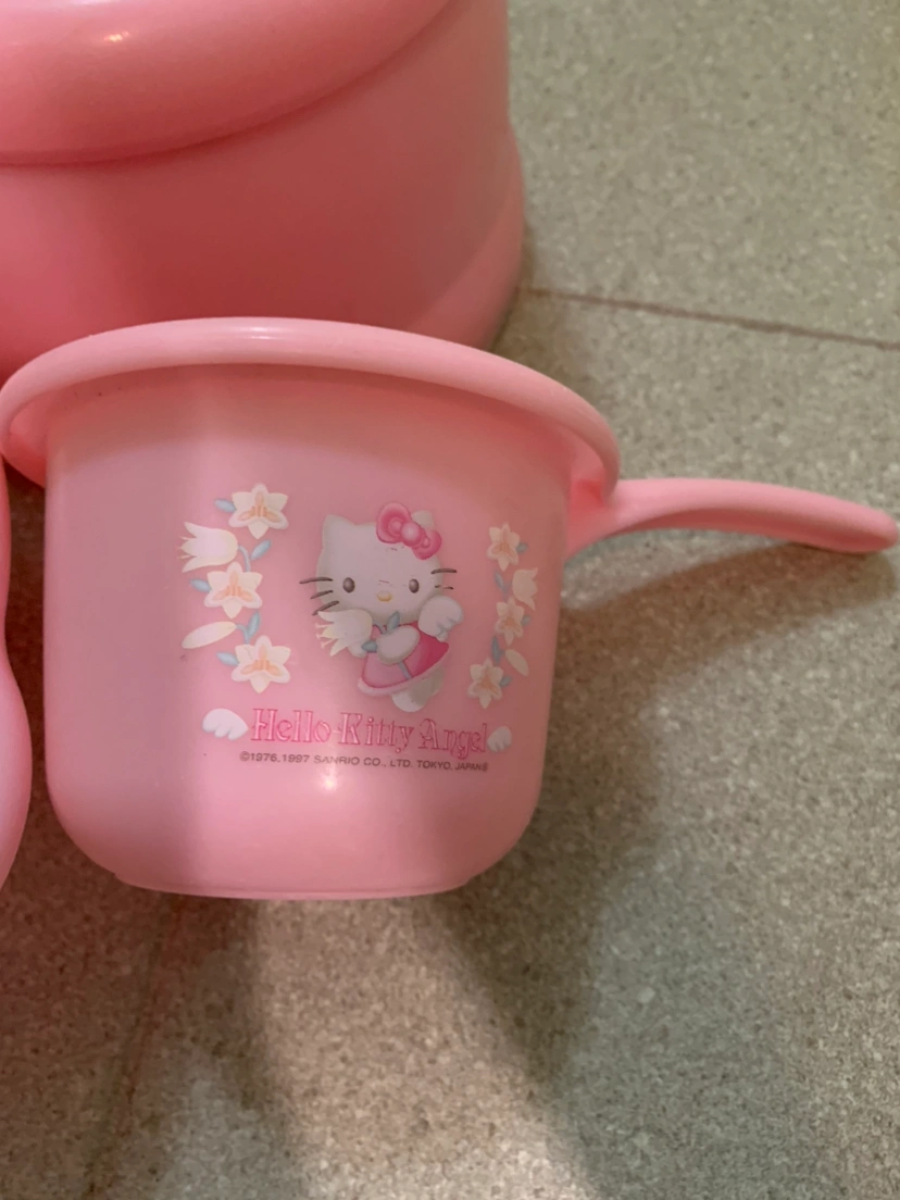 ハローキティ子供用お風呂セットの写真4枚目