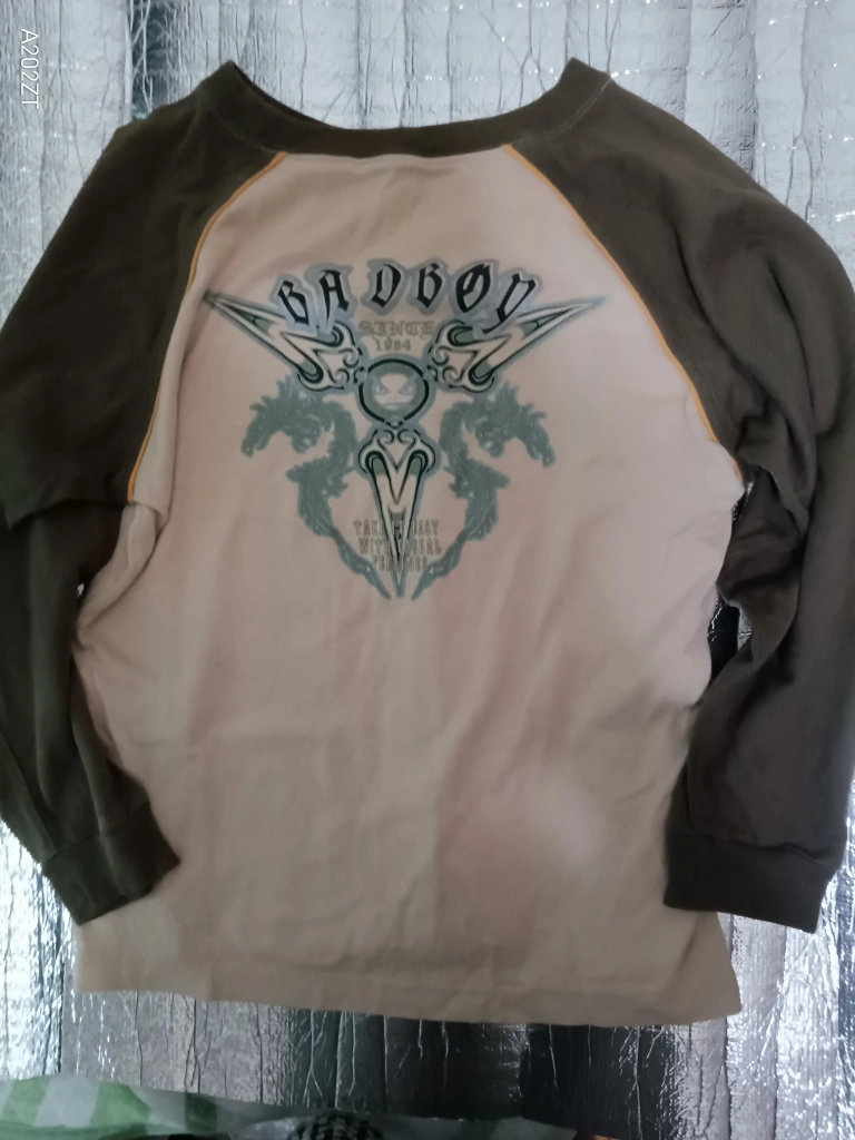 バッドボーイTシャツ男児子供服 130センチ