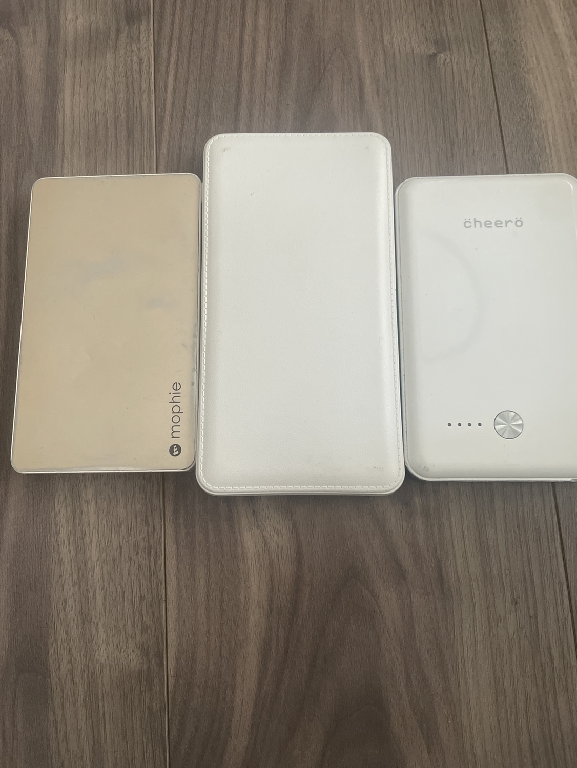 モバイルバッテリー