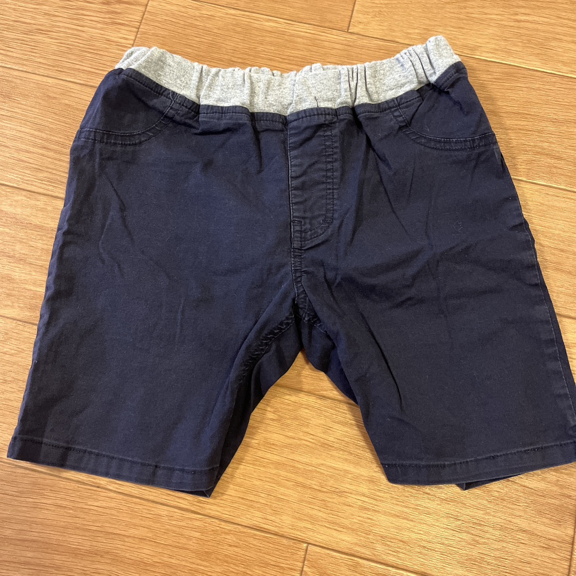 110cm 春夏ズボンの写真5枚目