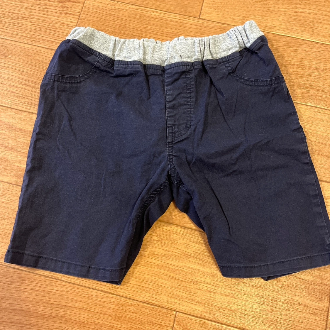 110cm 春夏ズボンの写真5枚目