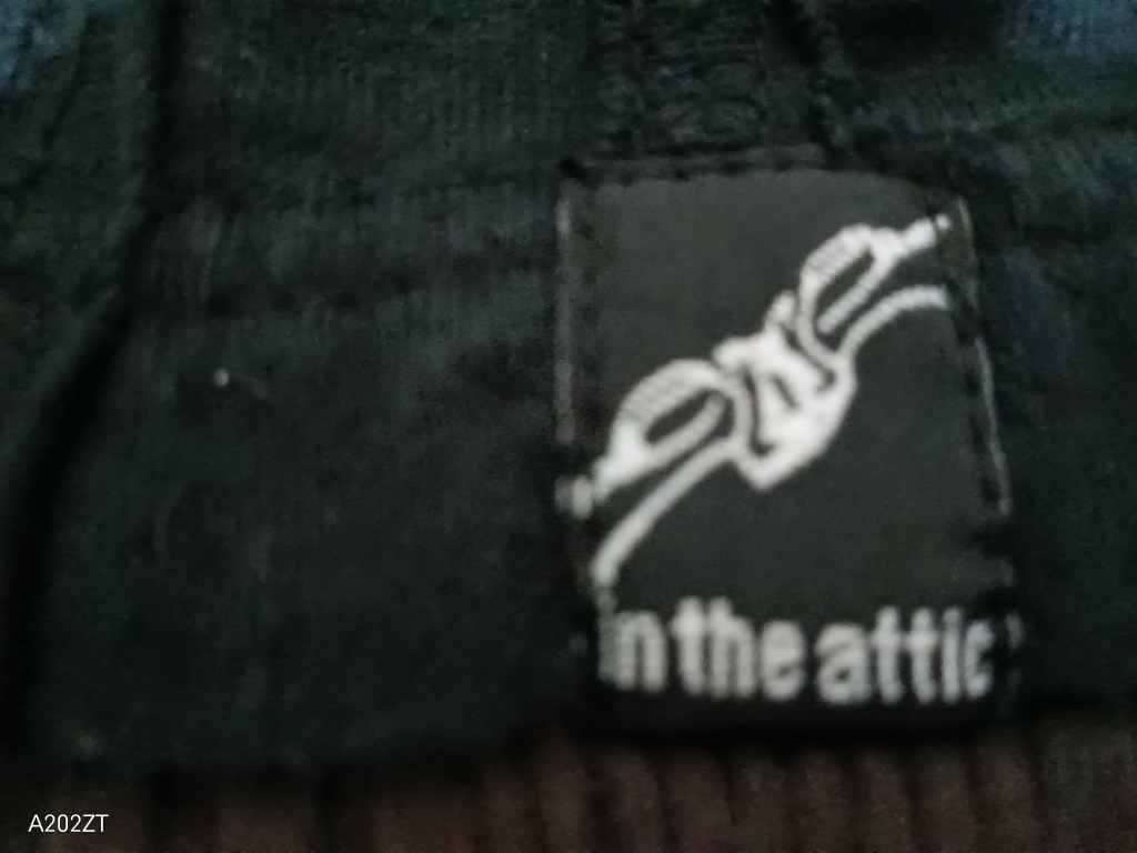 In The Attic(株)中村 ラインストーン付メンズTシャツ黒長袖の写真6枚目