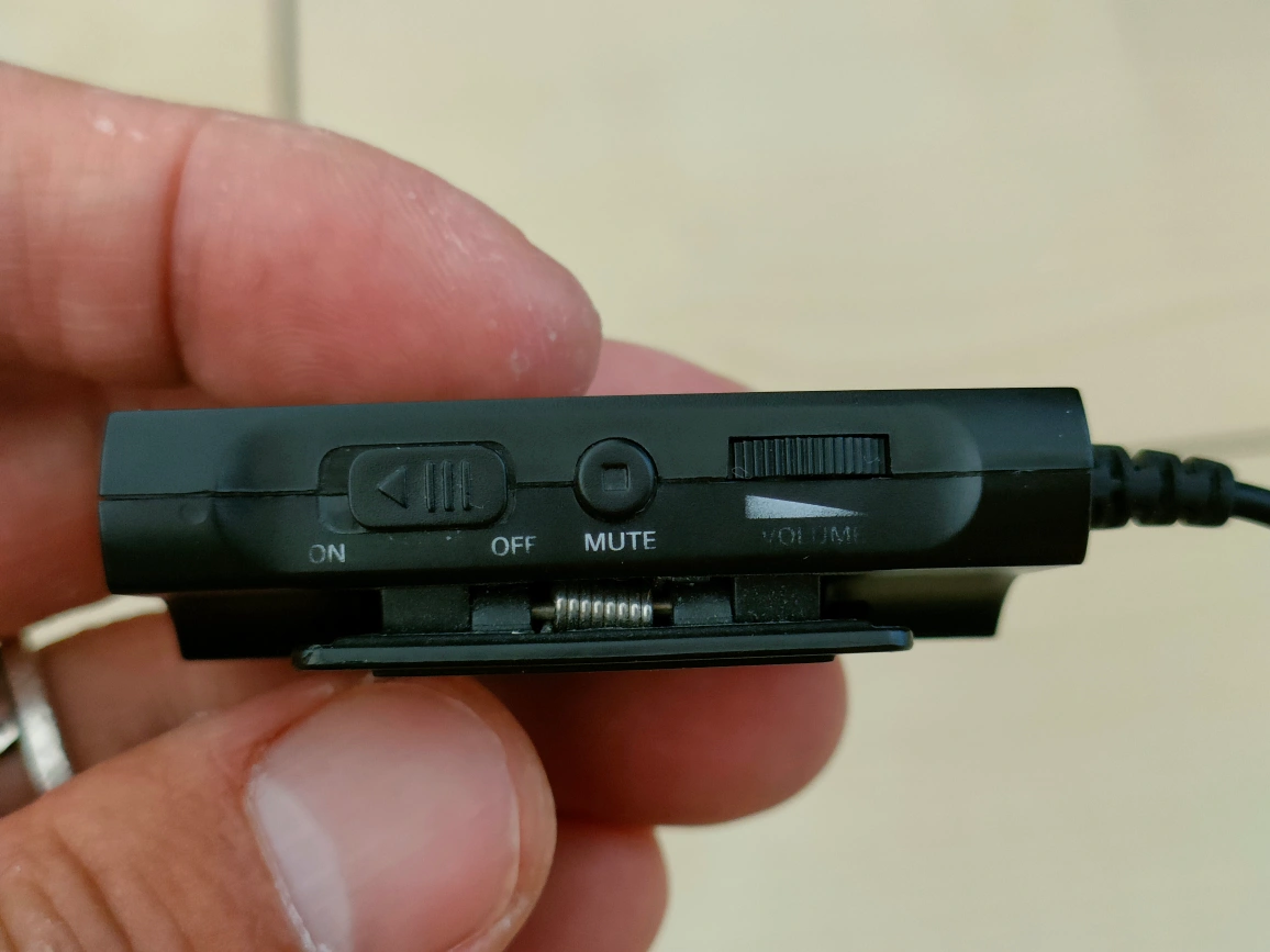 audio technica オーディオテクニカ ポータブルヘッドホンアンプ ブラック AT-PHA10 BKの写真3枚目
