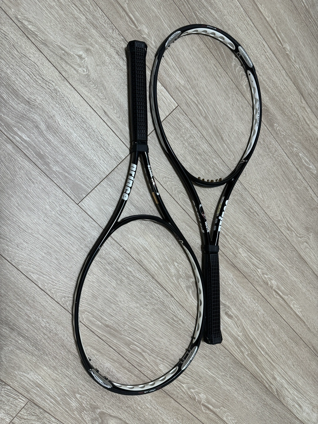 中古ラケット✖️2本の写真2枚目