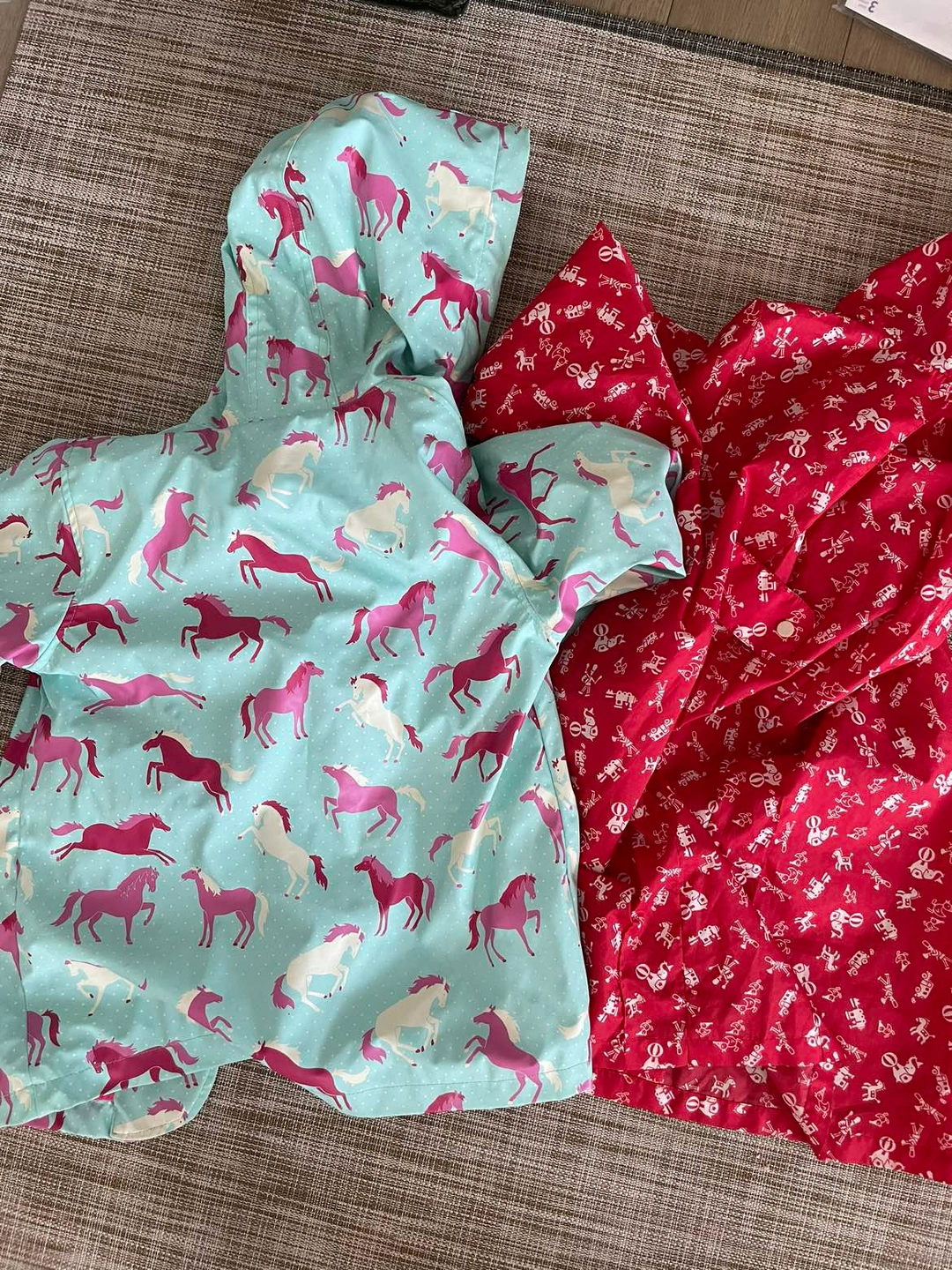 子供用レインコート 100 高級海外ブランドの写真2枚目