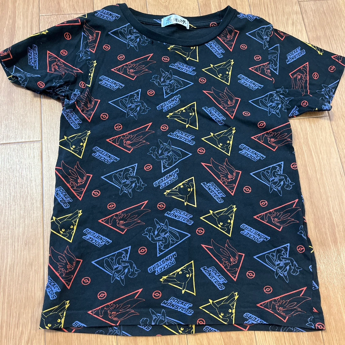 UNIQLO、西松屋他 ポケモンTシャツ 140cm まとめ売りの写真4枚目