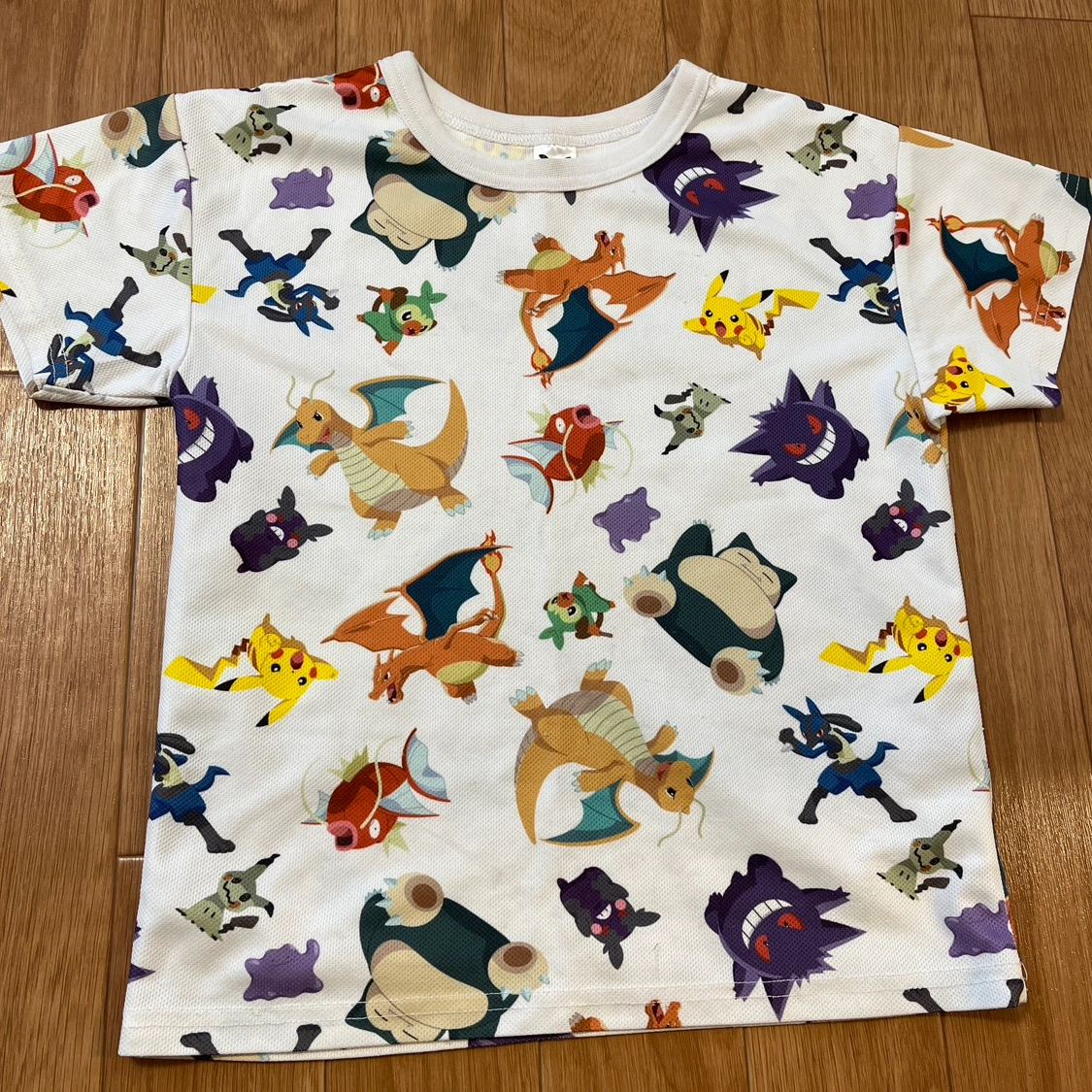 UNIQLO、西松屋他 ポケモンTシャツ 140cm まとめ売りの写真5枚目
