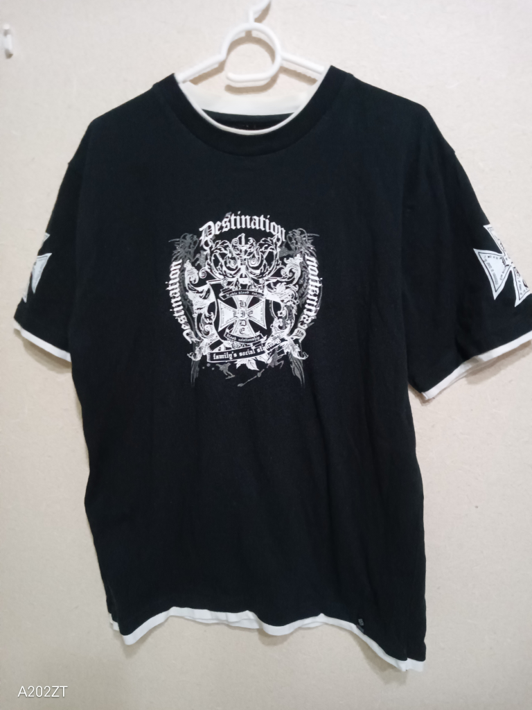 アパレル会社ベビーフェイス メンズTシャツ黒半袖の写真2枚目