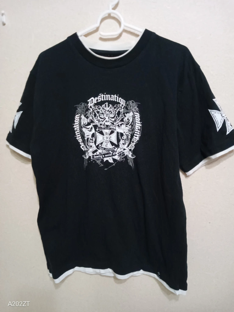 アパレル会社ベビーフェイス メンズTシャツ黒半袖の写真2枚目