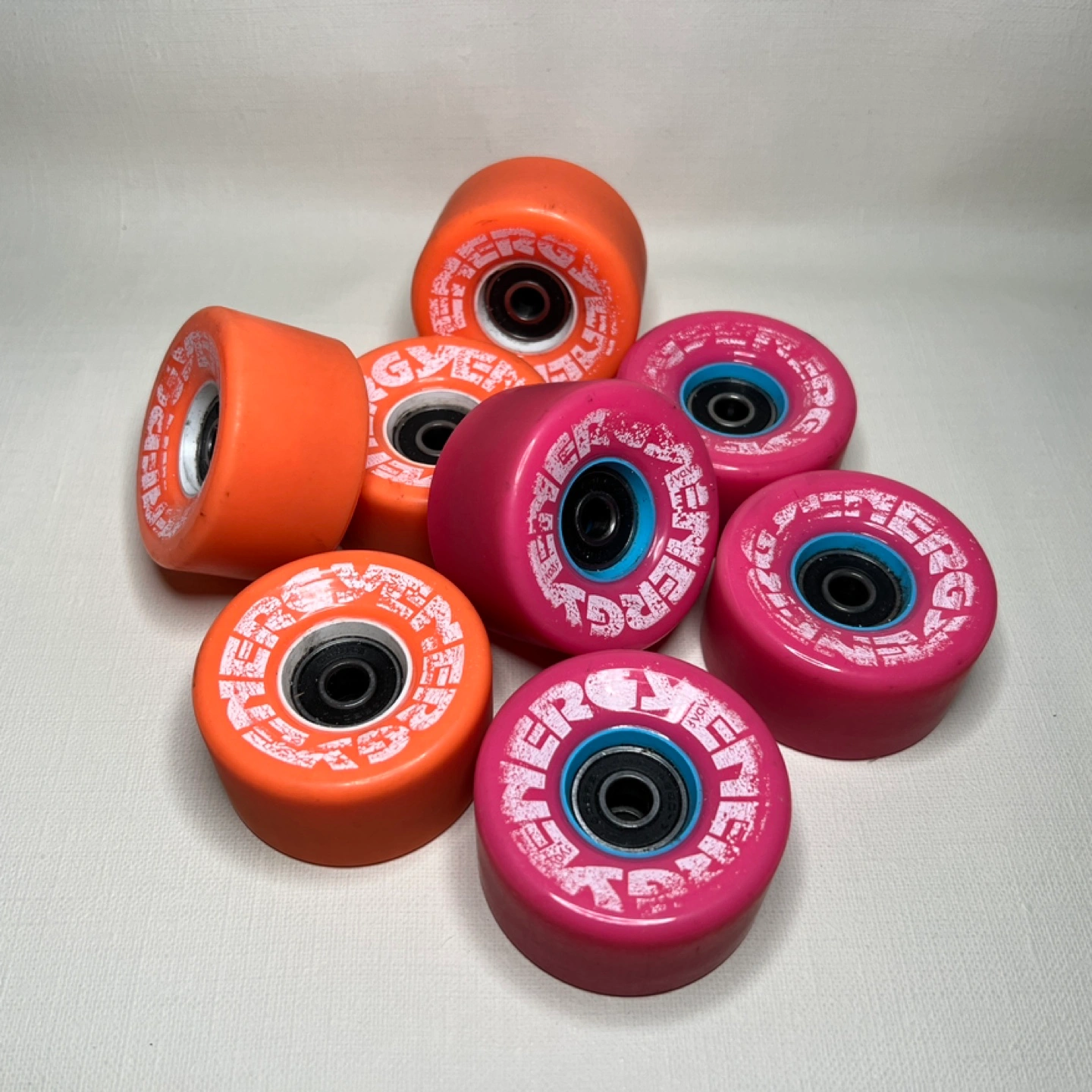 Radar Energy 57mm ローラースケートホイール8個セット