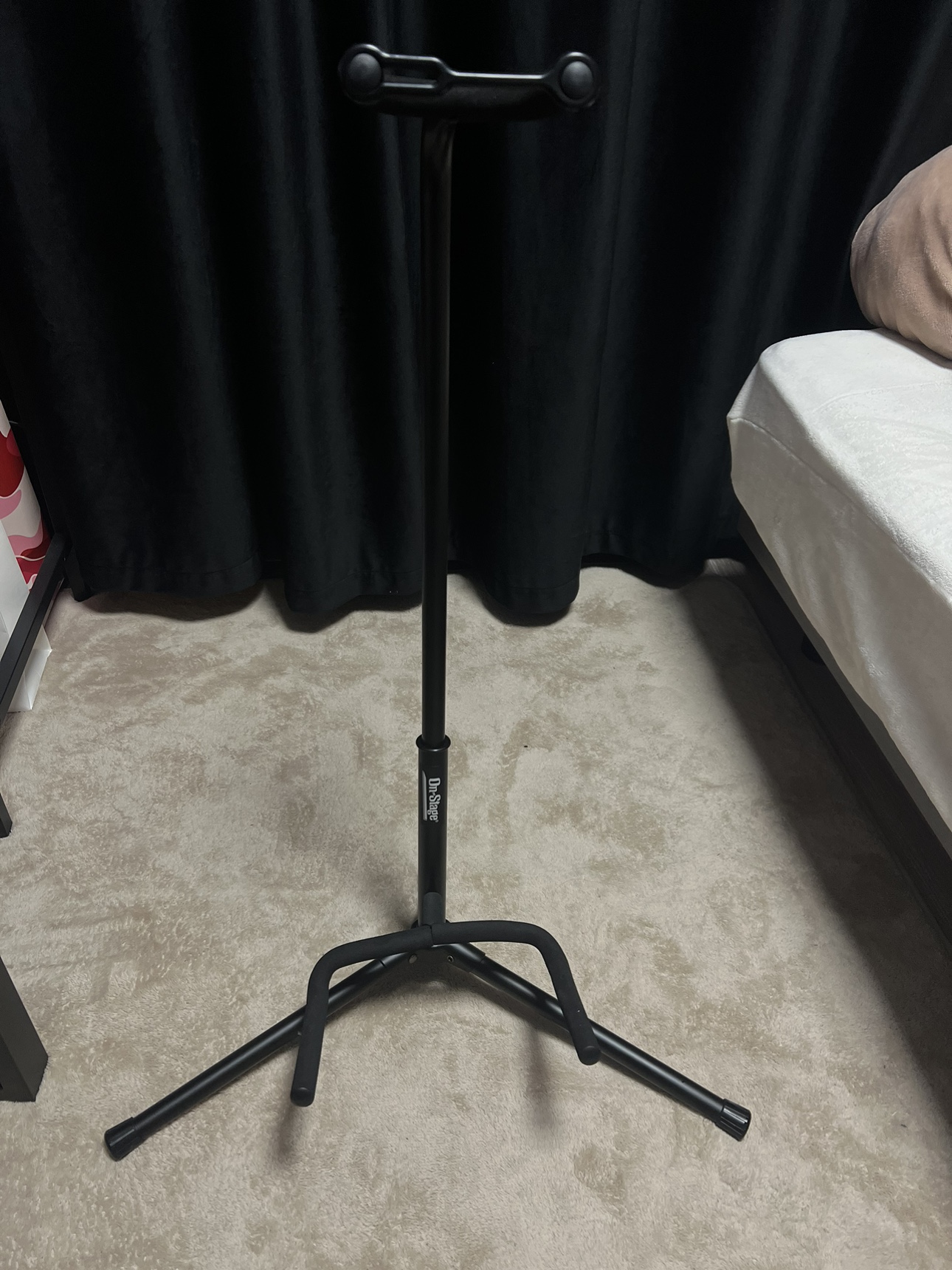 On stage ギタースタンド
