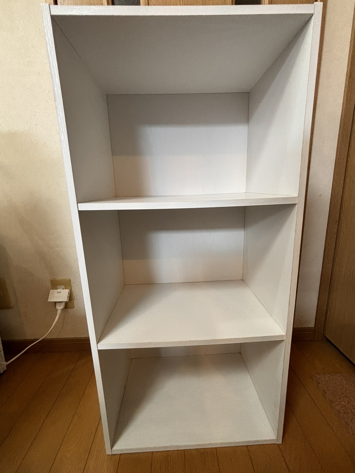 カラーボックス ② 3段 木目調 ホワイト おまけで引き出し3つ付✨️の写真3枚目