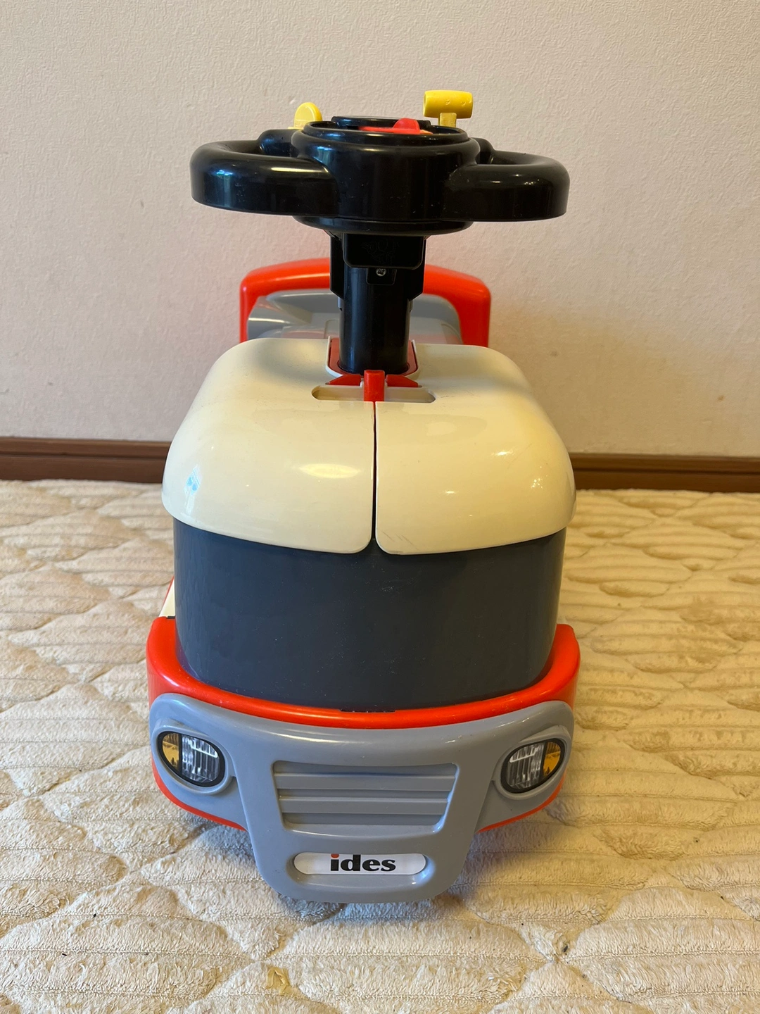 トミカ 乗って遊べる!の写真4枚目