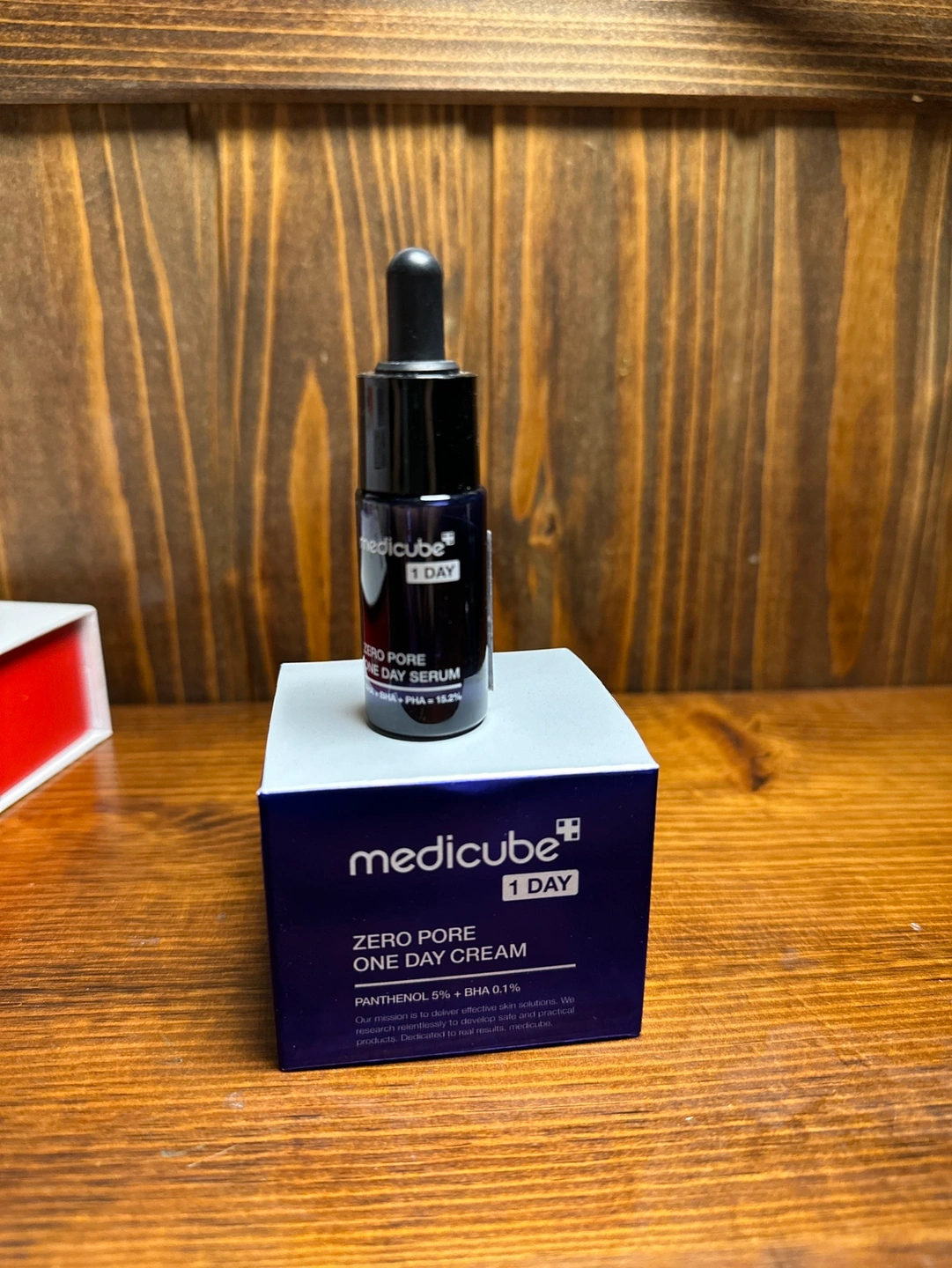 未開封 medicube AGE-R DEVICE ATS air shot 美顔器 オマケ付きの写真3枚目
