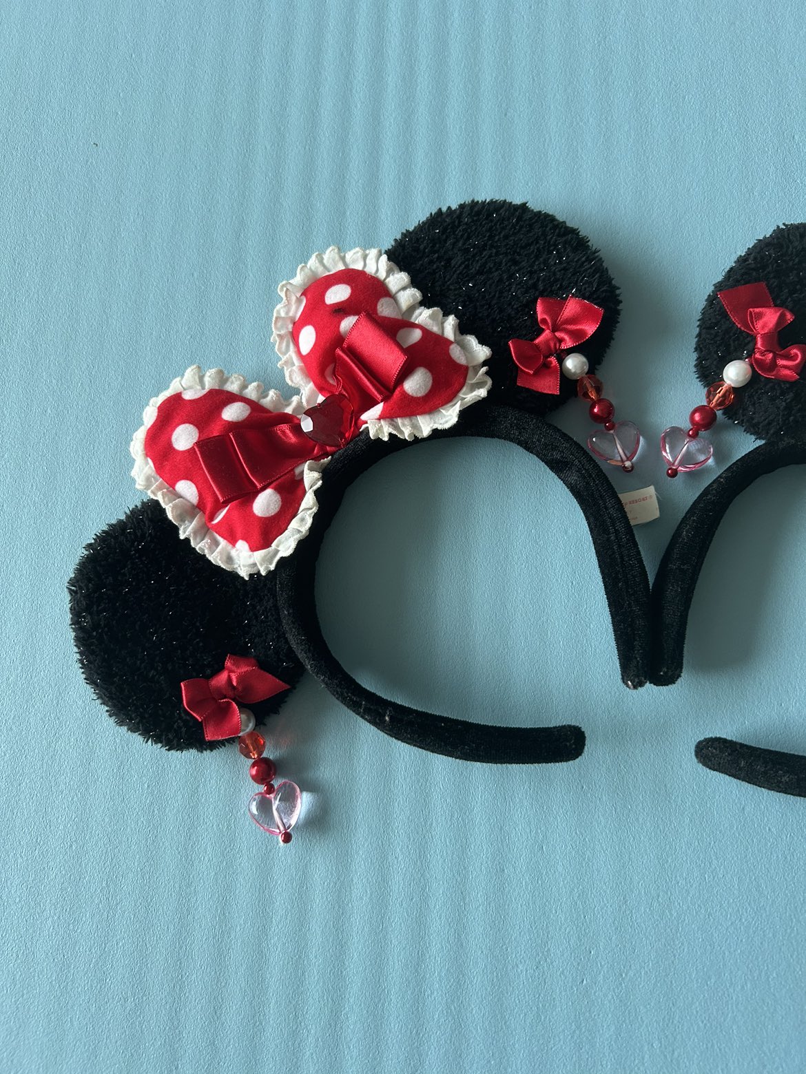 ディズニー　ミニーカチューシャ2個セットの写真2枚目