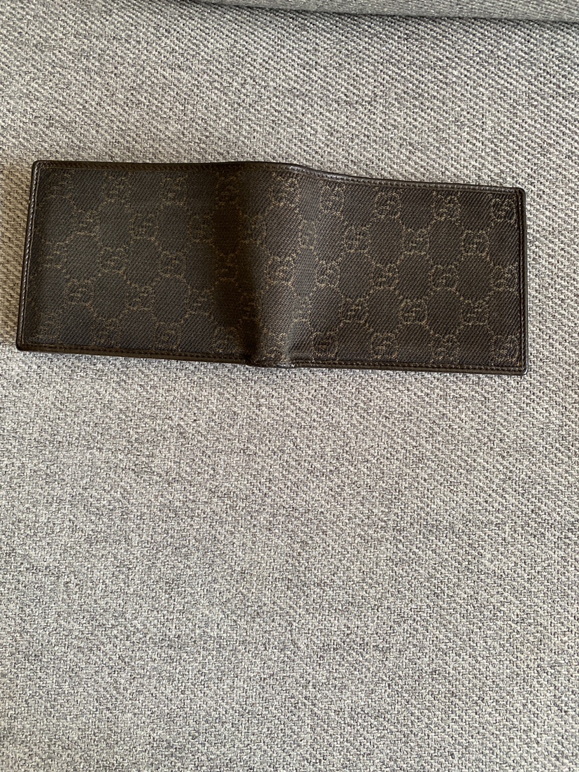 GUCCIお財布の写真3枚目