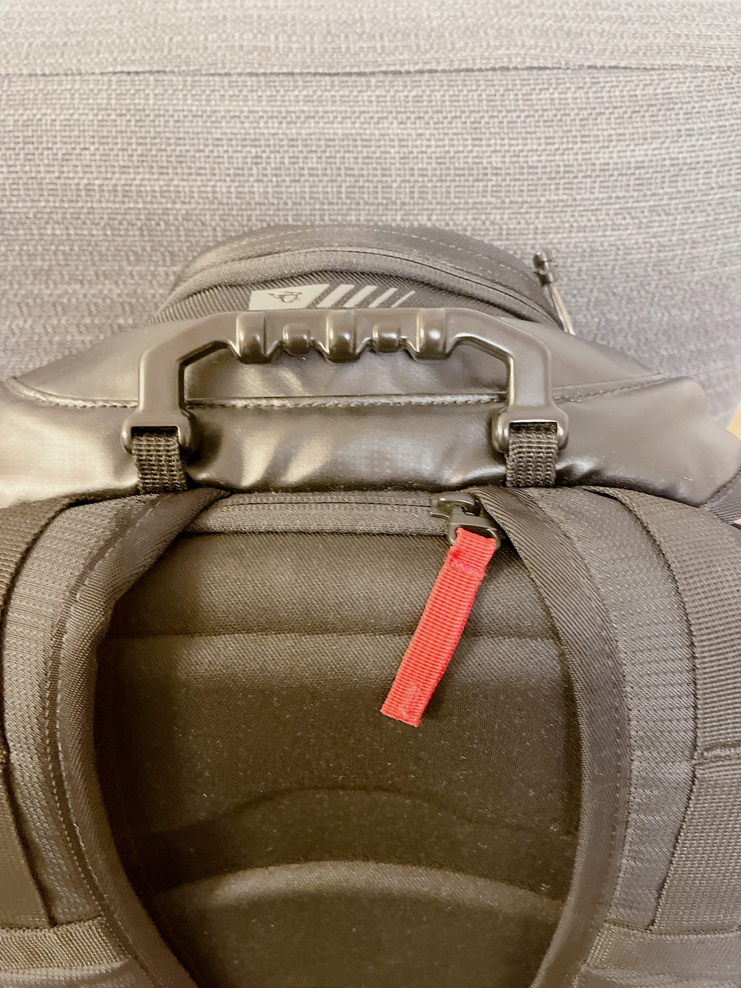 Oakley Kitchen Sink Backpackバックパックの写真7枚目