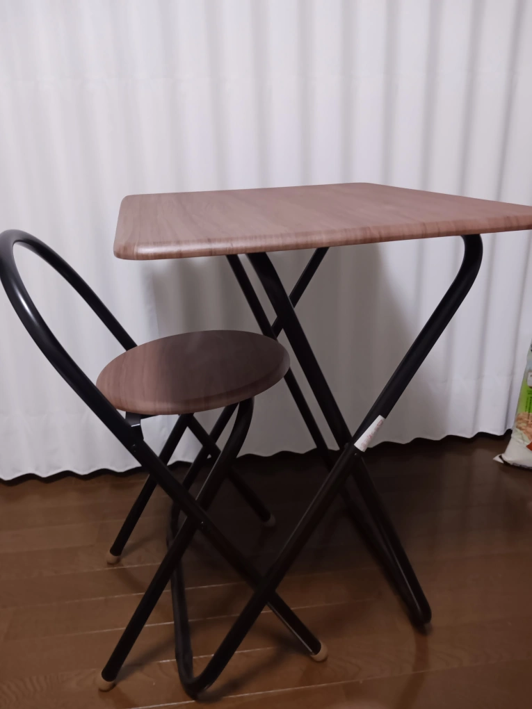 折り畳みテーブルのみ
