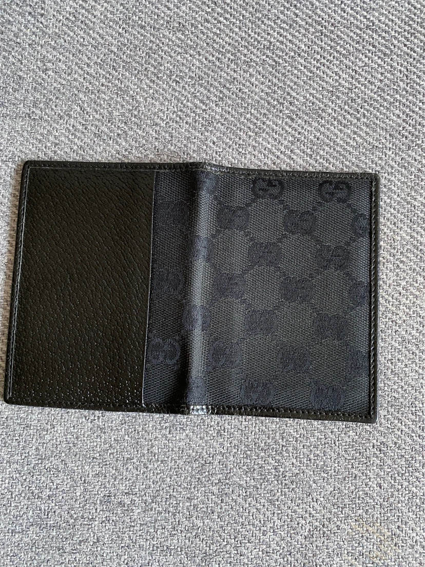 GUCCIカードケースの写真3枚目