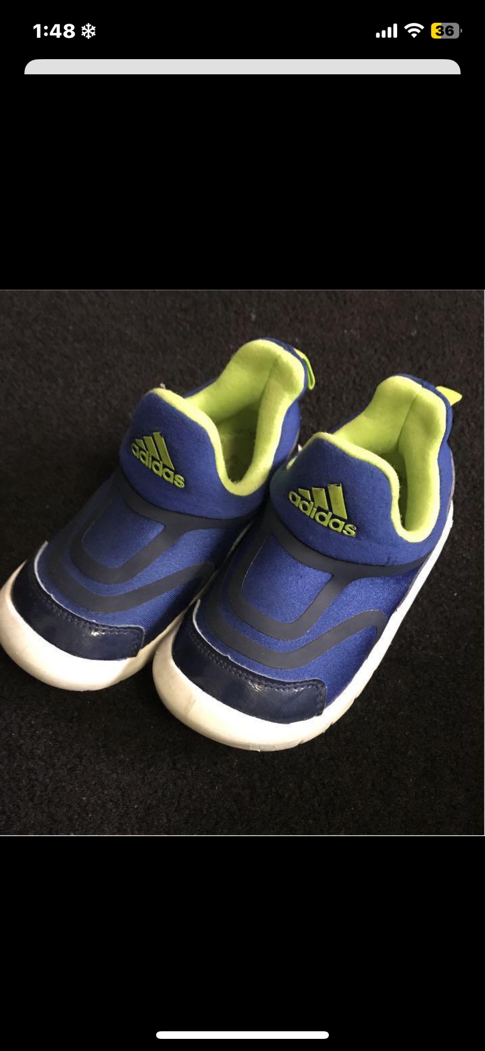 adidas アディダス スニーカー