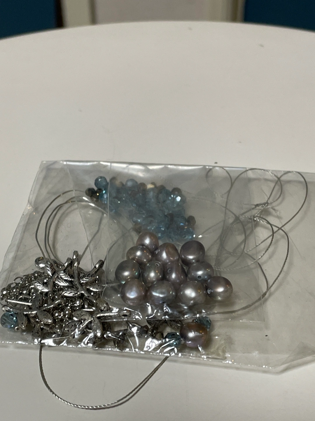 ビーズアクセサリーのセット