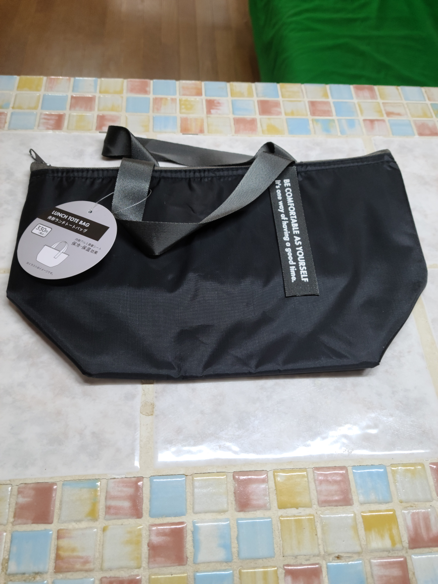 新品　保冷バッグ