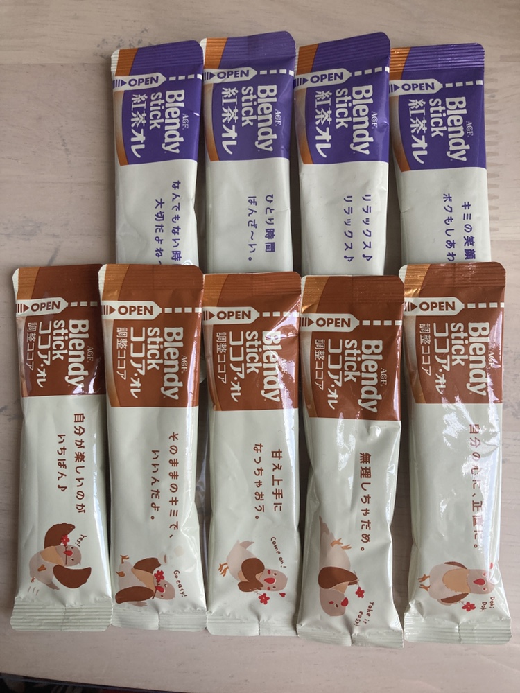 ブレンディ　ココアオレ　紅茶オレ