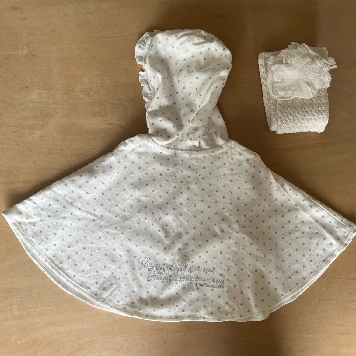 ベビーケープ レッグウォーマー 靴下 bebe ミキハウスの写真2枚目