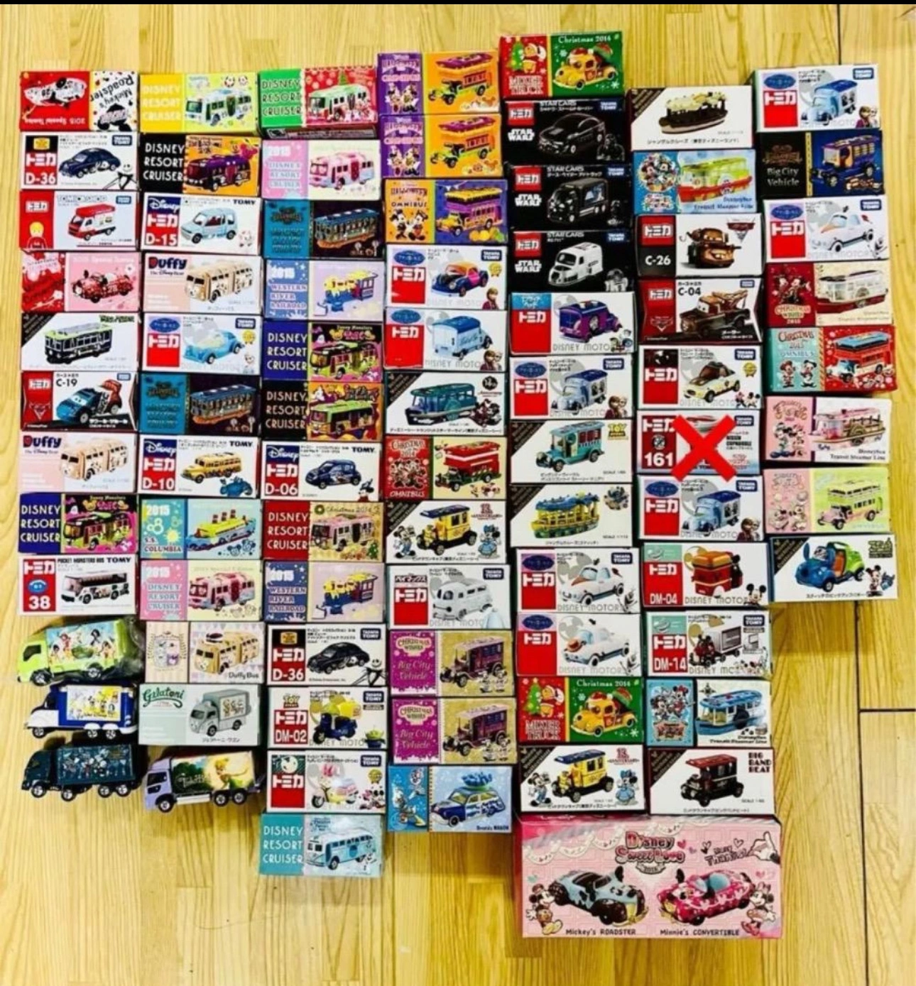 ディズニーランド・シー内購入 トミカ おまとめ売り 【80台+1台→実質81台+6台】