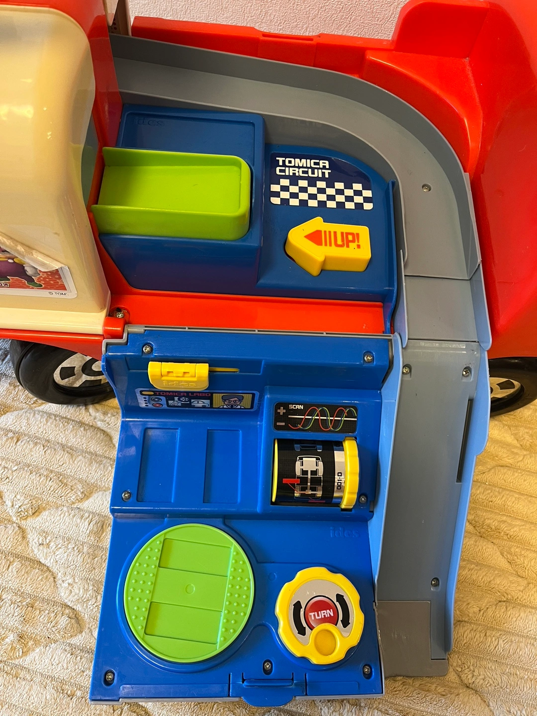 トミカ 乗って遊べる!の写真6枚目