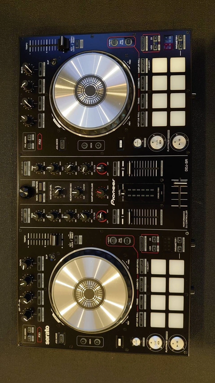 Pioneer DDJ-SR ハードケース付き、ハンドブック付き