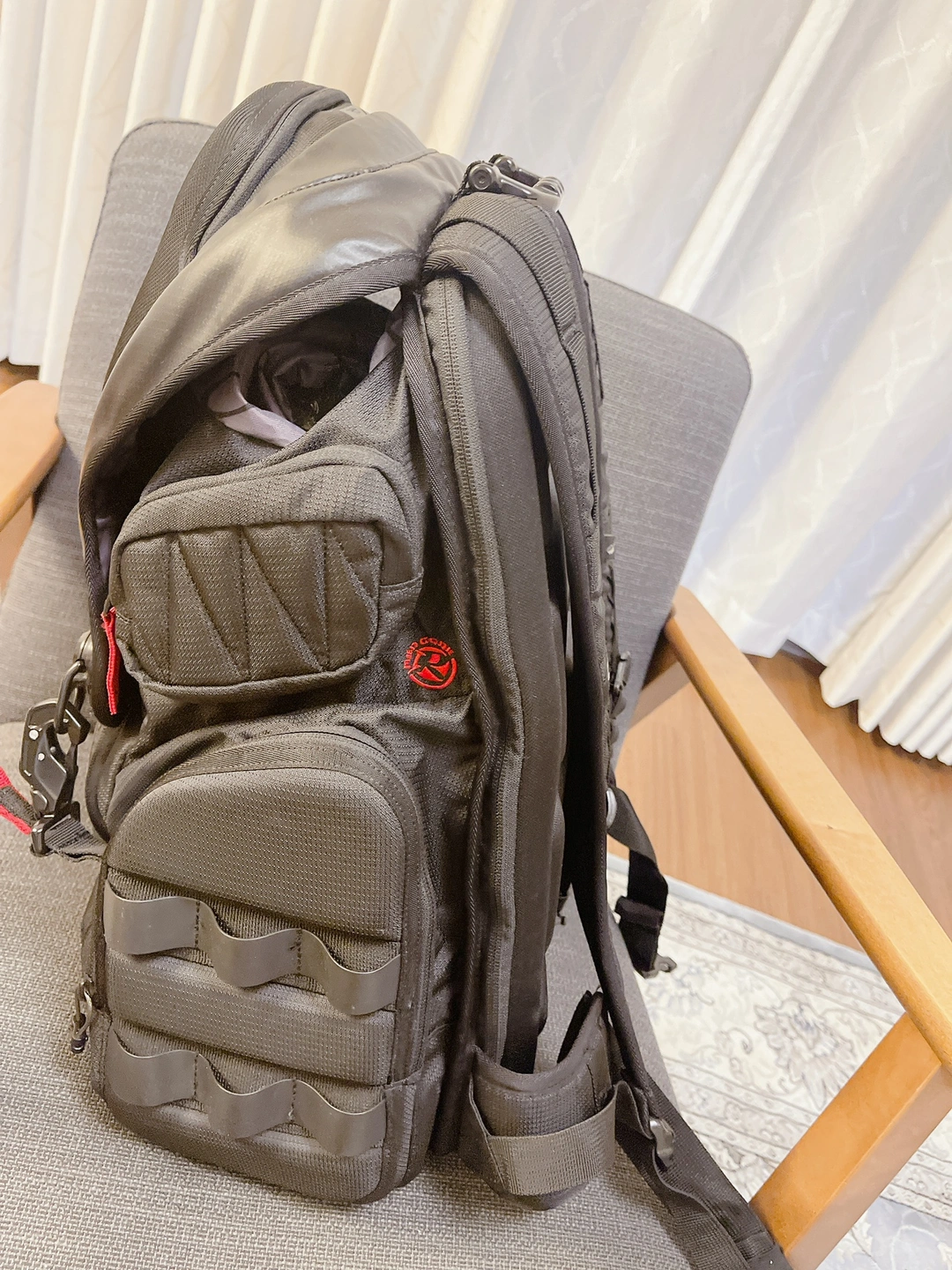 Oakley Kitchen Sink Backpackバックパックの写真8枚目