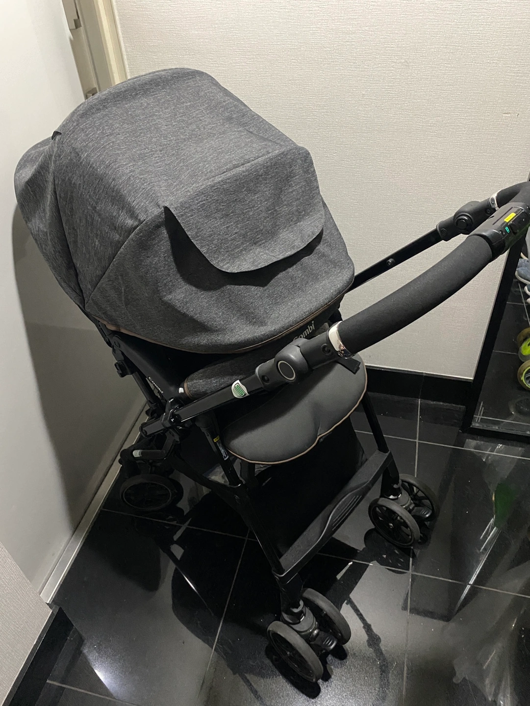 コンビ ベビーカー AB型 純正レインカバー 付きの写真2枚目