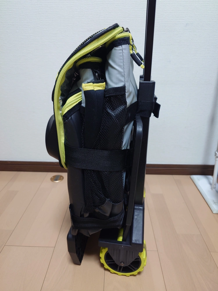 Titan deep freeze by arctic zoneのクーラーバッグの写真3枚目