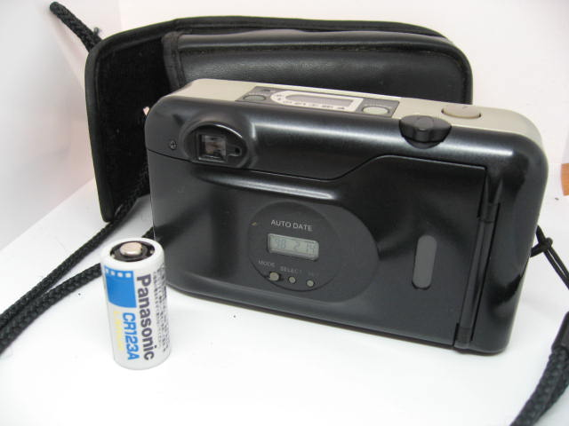 【再値下げ】【新品電池に交換済】フィルムカメラ　コニカズーム付コンパクトカメラの写真3枚目